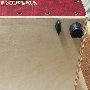Pata y afinador del cajon Estudio Tapa Roja